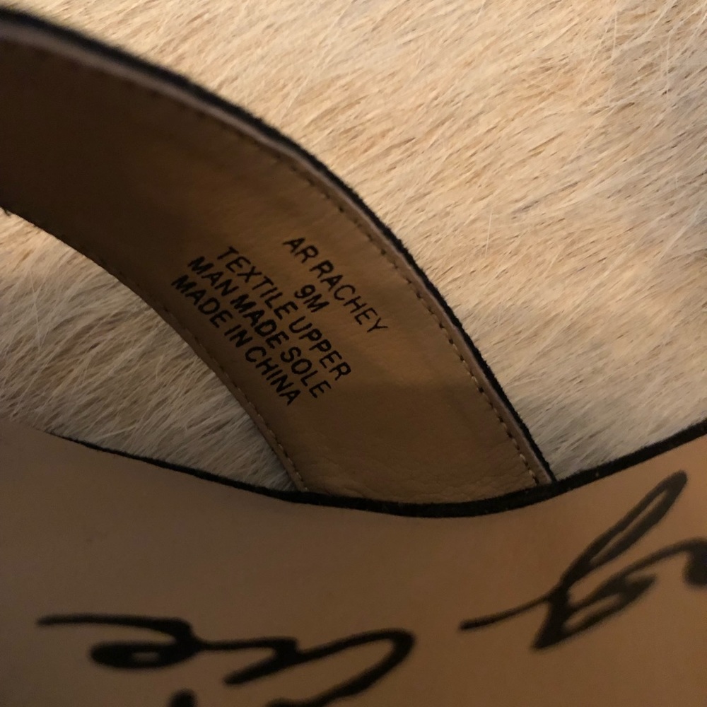 American Rag heels 👠 - Picture 4 of 4